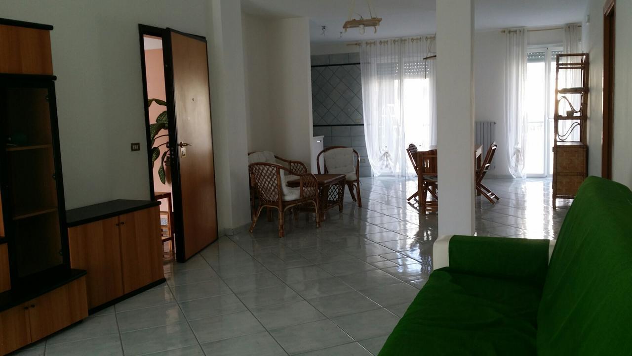 Vacation House A Mola Di Bari Apartment ภายนอก รูปภาพ