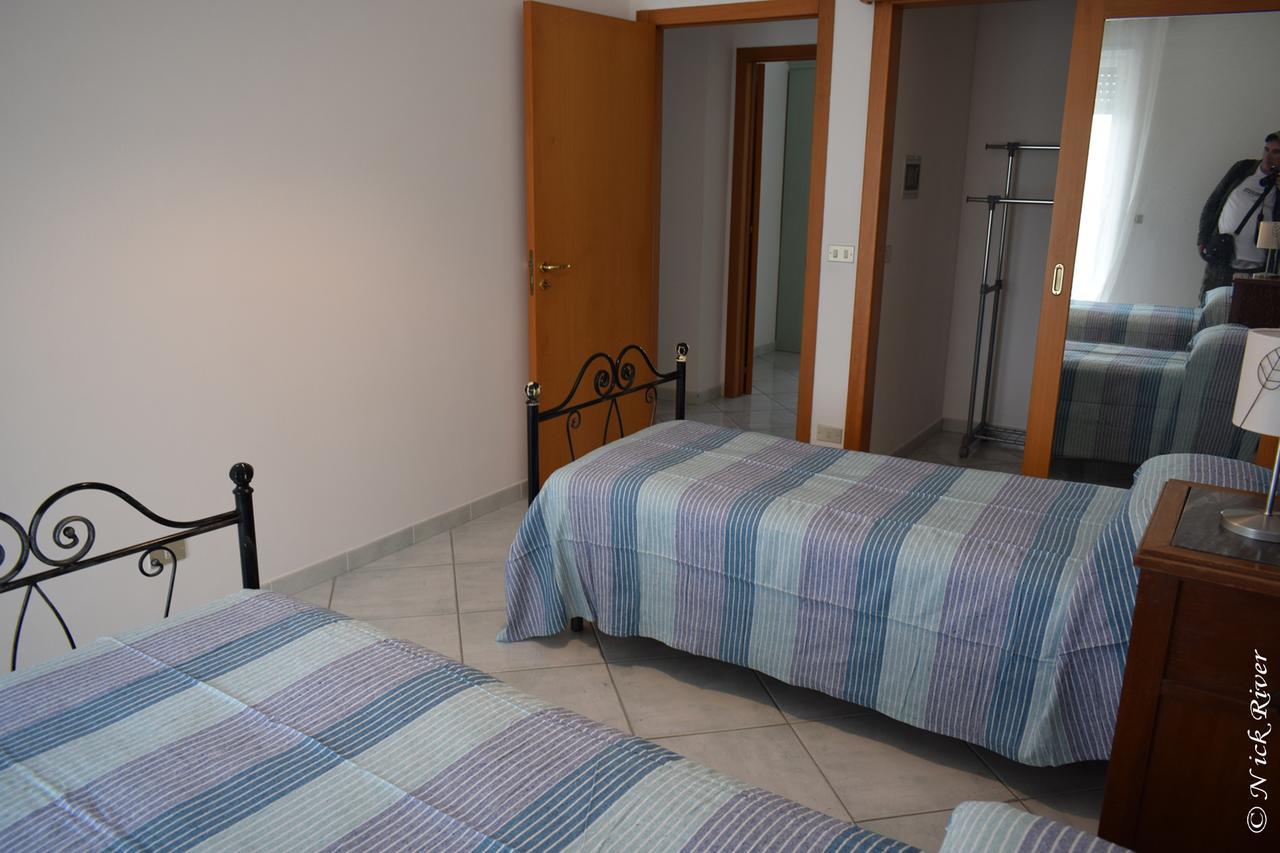 Vacation House A Mola Di Bari Apartment ภายนอก รูปภาพ