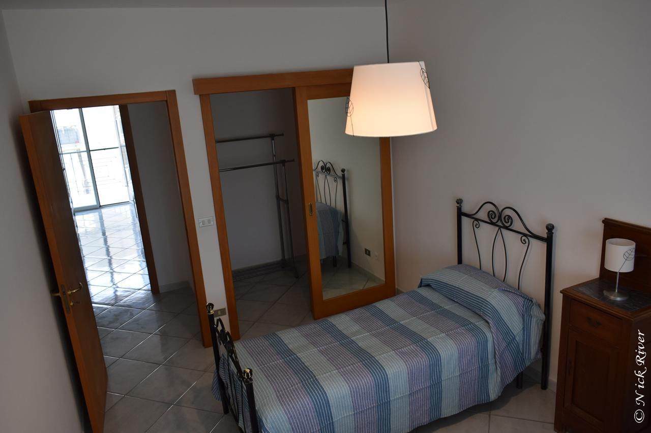 Vacation House A Mola Di Bari Apartment ภายนอก รูปภาพ